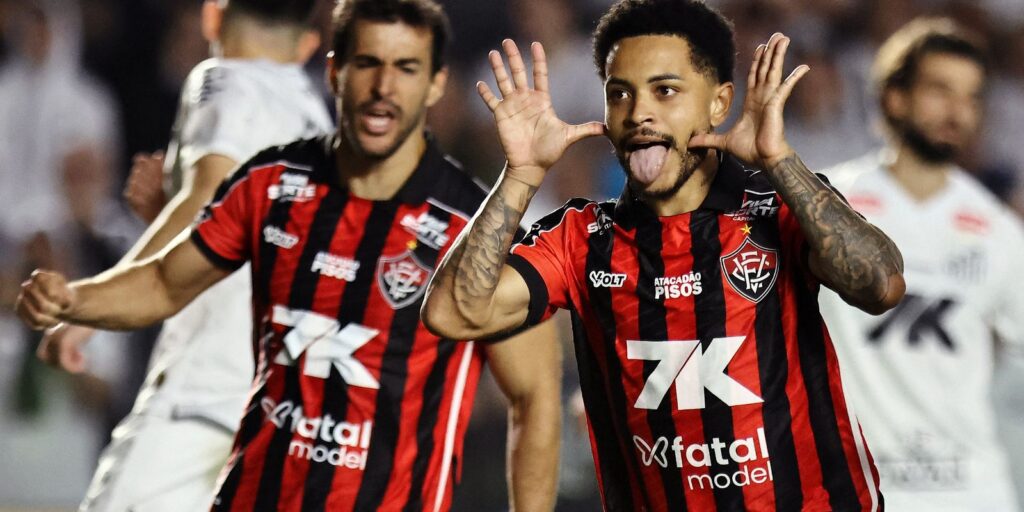 triunfo-do-vitoria-embola-luta-contra-rebaixamento-no-brasileirao