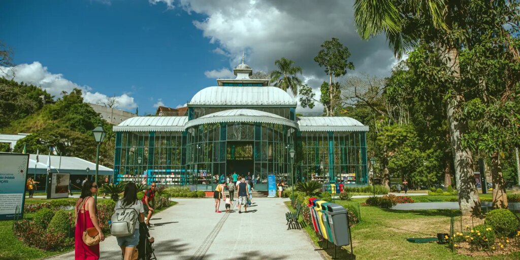 flipetropolis-homenageia-antonio-torres,-romancista-do-sertao