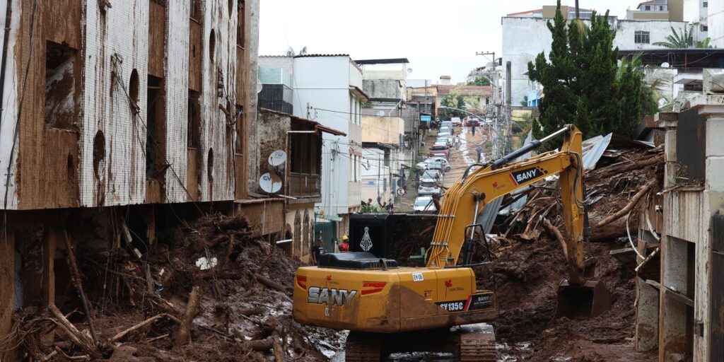 numero-de-mortes-sobe-para-66-em-minas-gerais