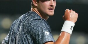 joao-fonseca-estreia-bem-e-tera-kashanov-pela-frente-em-indian-wells