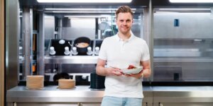 robo-cozinheiro-com-ia-vence-premio-internacional-de-robotica