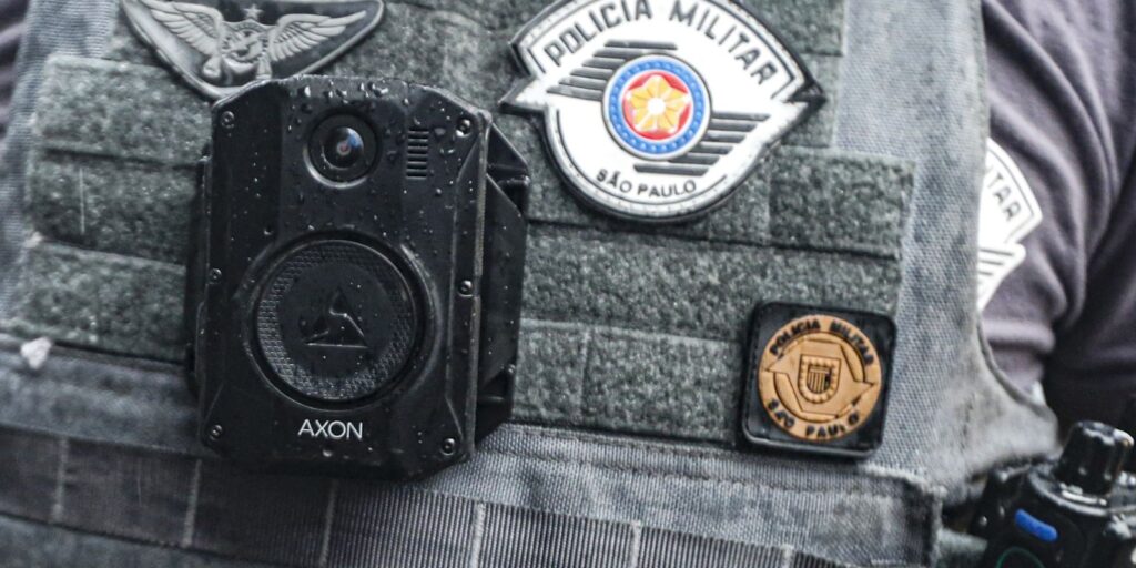 mprj-recomenda-uso-correto-das-cameras-corporais-pelas-policias-do-rio