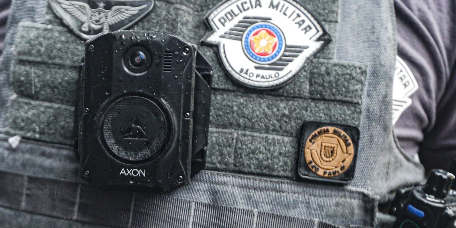 mprj-recomenda-uso-correto-das-cameras-corporais-pelas-policias-do-rio