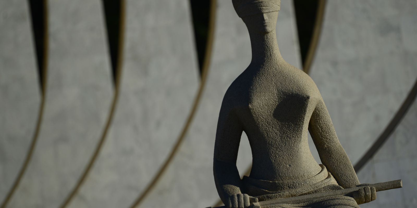 stf-suspende-julgamento-sobre-direto-a-silencio-em-abordagem-policial