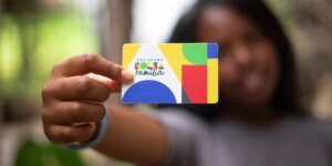 caixa-paga-bolsa-familia-a-beneficiarios-com-nis-de-final-7