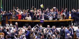 saiba-como-votaram-os-deputados-na-pec-que-acaba-com-a-escala-6×1