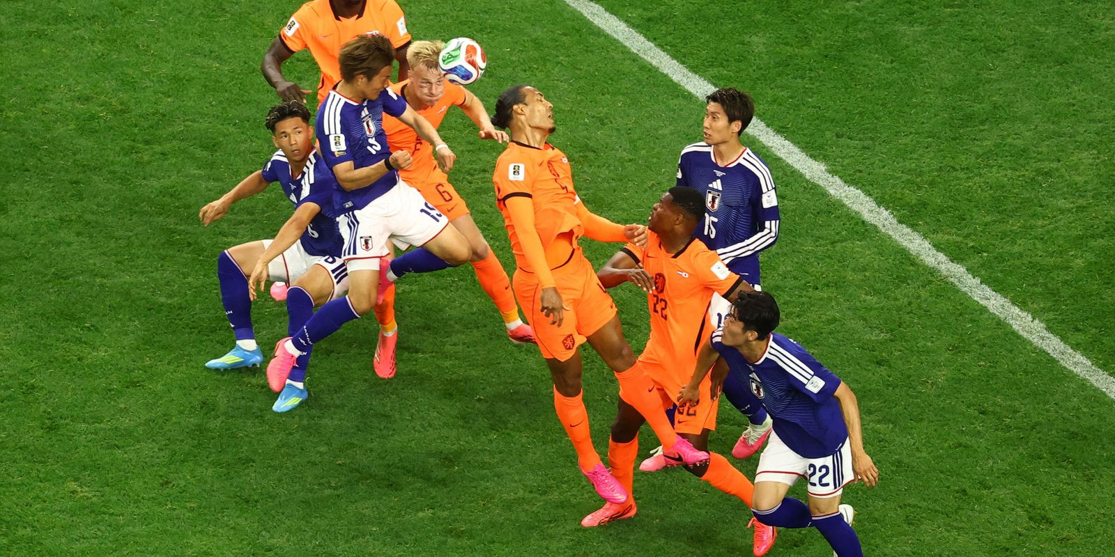 com-etapa-final-animada,-japao-e-holanda-empatam-pelo-grupo-f-da-copa