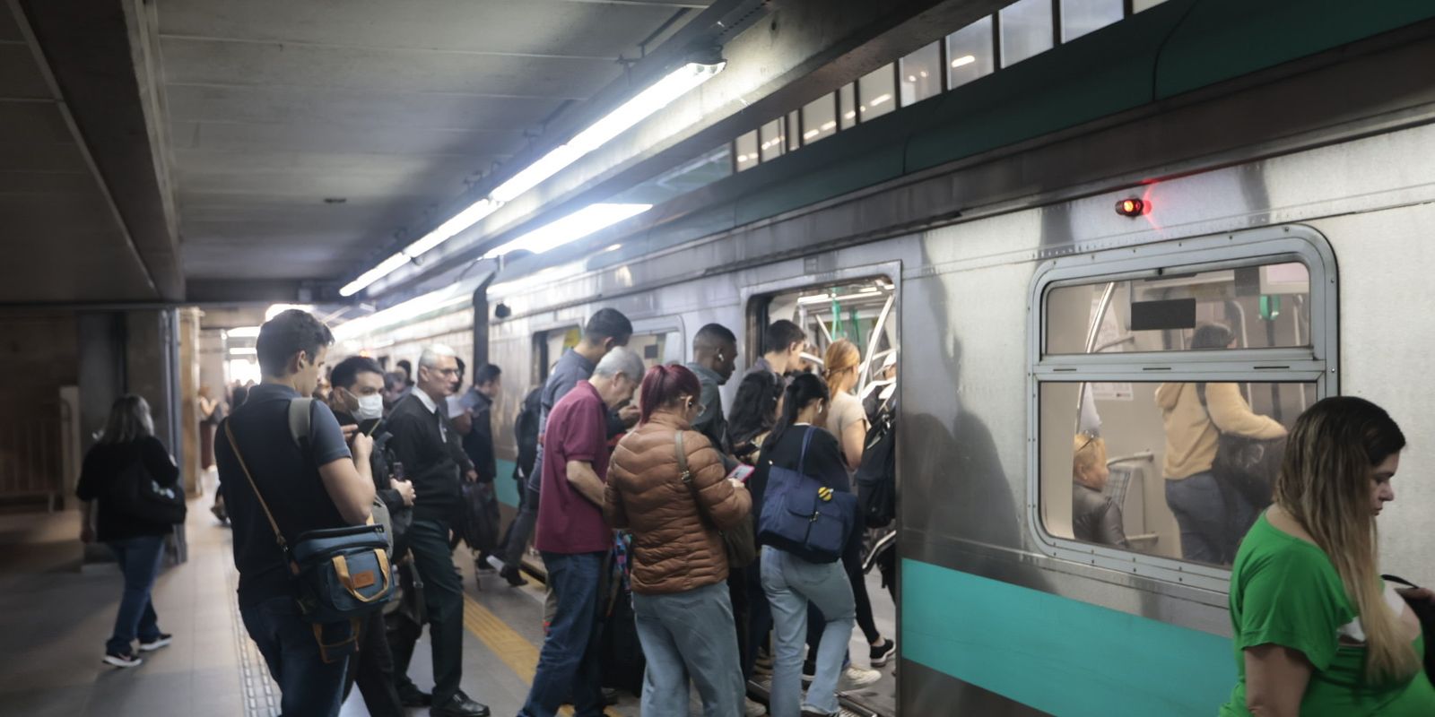 termina-a-greve-nas-linhas-de-trens-em-sao-paulo