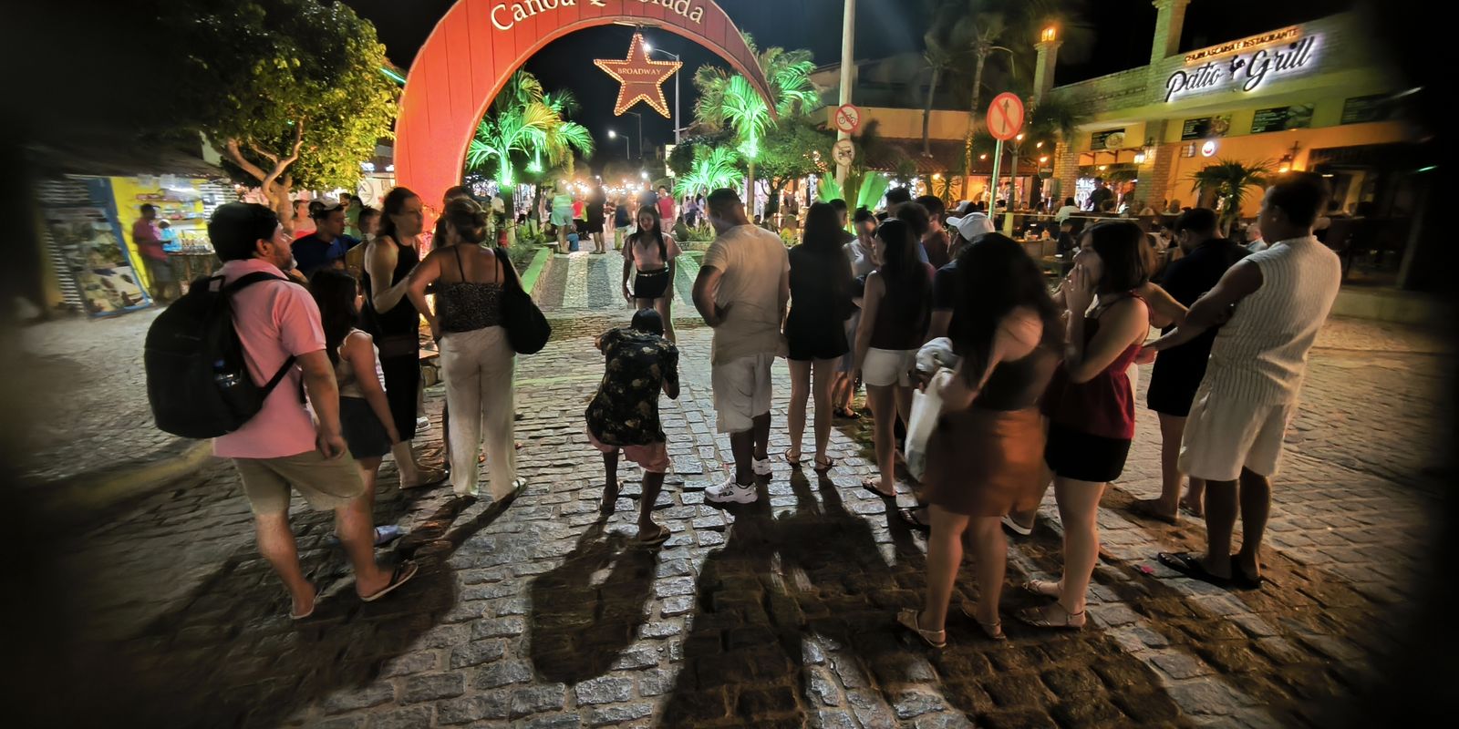 agosto-do-mar:-festival-de-gastronomia-movimenta-canoa-quebrada