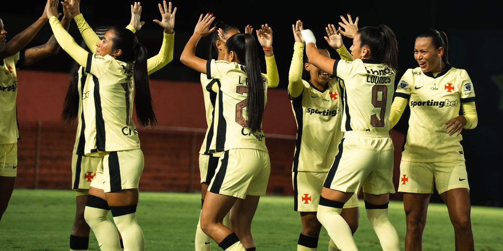vasco-vai-a-final-e-decide-titulo-do-feminino-a2-contra-itabirito