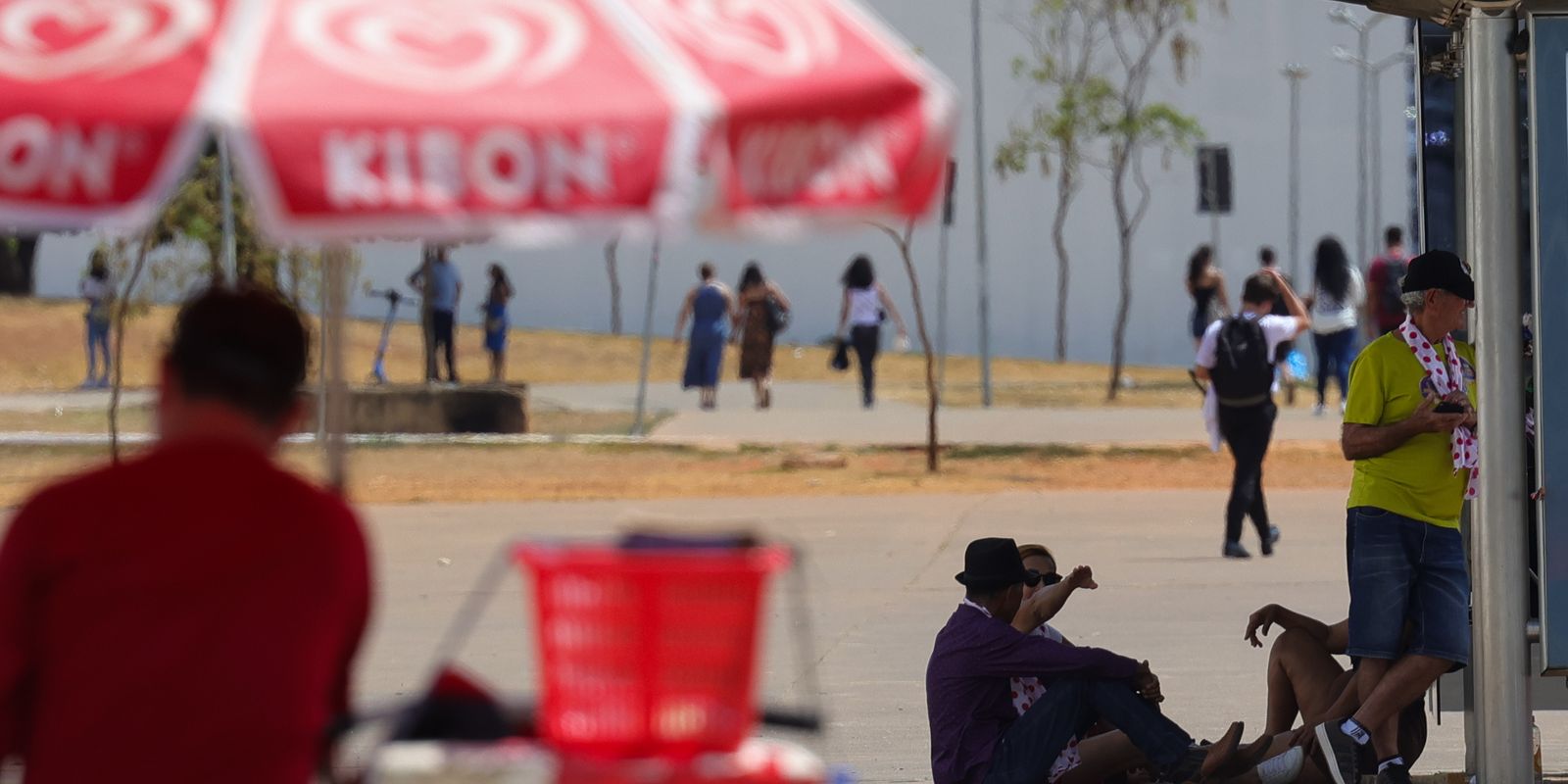 inmet-emite-aviso-vermelho-para-onda-de-calor-em-seis-estados