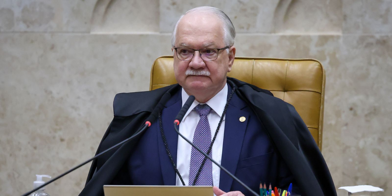 fachin-adia-discussao-sobre-postagens-de-nossa-senhora-no-stf