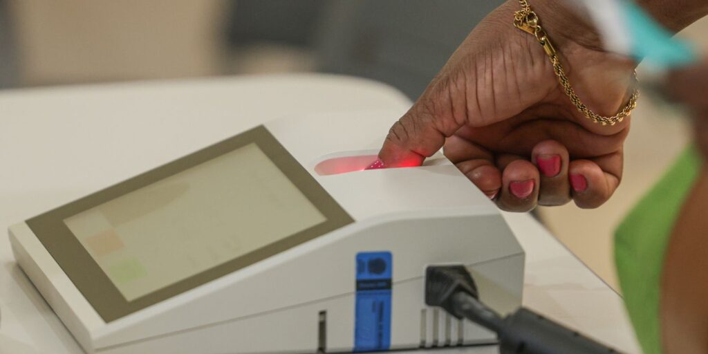 sobe-para-1.544-numero-de-urnas-substituidas-no-primeiro-turno