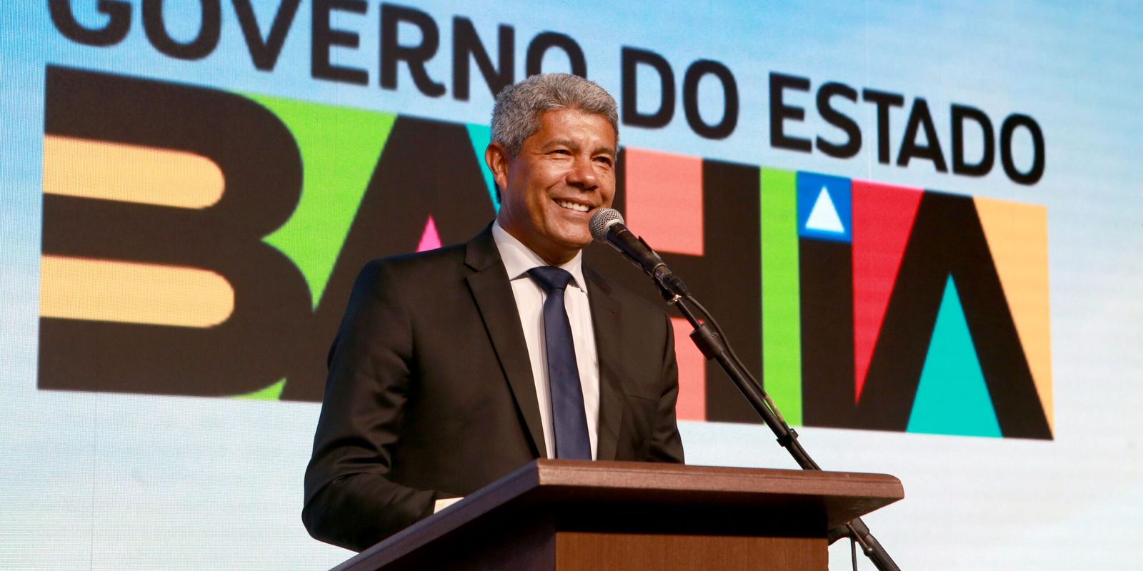 jeronimo-e-reeleito-governador-no-primeiro-turno-na-bahia