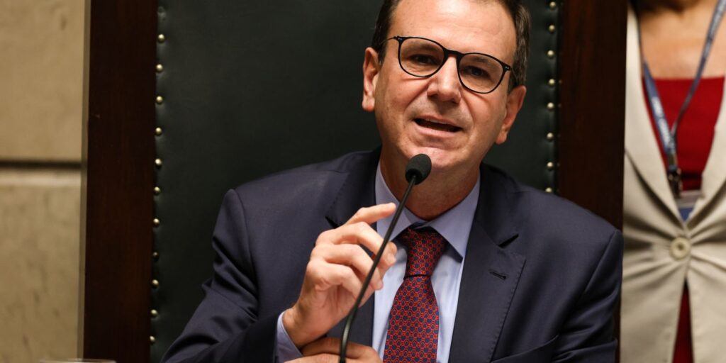 paes-recorre-ao-stf-para-barrar-anulacao-dos-votos-de-garotinho