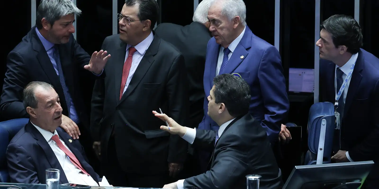 senadores-aprovam-pedido-para-acelerar-votacao-da-pec-da-seguranca