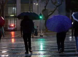defesa-civil-de-sp-alerta-para-frente-fria-a-partir-desta-terca-(24)