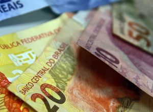 pe-de-meia:-governo-credita-pagamento-para-nascidos-em-maio-e-junho