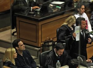 advogados-deverao-pagar-custos-do-adiamento-da-sessao-sobre-caso-henry