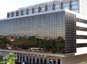 juri-condena-ex-pm-pelo-assassinato-do-bicheiro-fernando-iggnacio