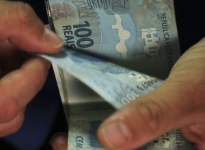 aposentados-e-pensionistas-do-inss-podem-consultar-antecipacao-do-13o