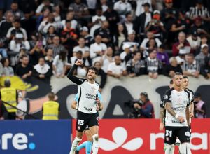 corinthians-derrota-santa-fe-e-segue-100%-na-copa-libertadores