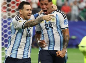 messi-se-isola-na-artilharia-das-copas-e-argentina-vai-ao-mata-mata