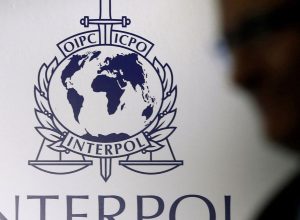 homem-e-preso-no-rio-ao-desembarcar-de-voo-procedente-da-espanha