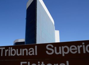 tse-determina-remocao-de-video-que-associa-lula-ao-pcc-e-ao-cv