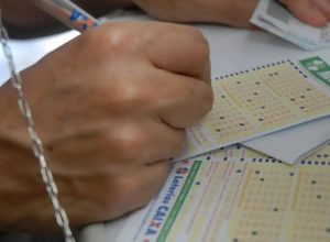 mega-sena-acumula-para-r$-41-milhoes;-confira-os-numeros-sorteados