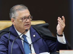 flavio-dino-pede-vista-de-julgamento-sobre-moraes-e-mendonca