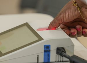 sobe-para-1.544-numero-de-urnas-substituidas-no-primeiro-turno
