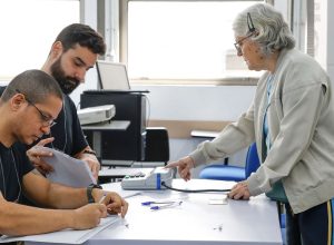 sp:-251-urnas-eletronicas-precisaram-ser-substituidas