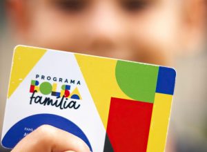 cortes-em-auxilios-sociais-podem-gerar-retracao-em-cidades-do-interior