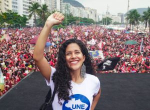 estudantes-retomam-protagonismo-em-momento-decisivo-no-pais,-diz-une