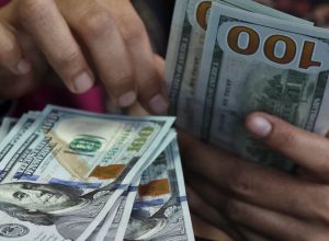 dolar-fecha-a-r$-5,44-e-registra-maior-alta-semanal-desde-2008